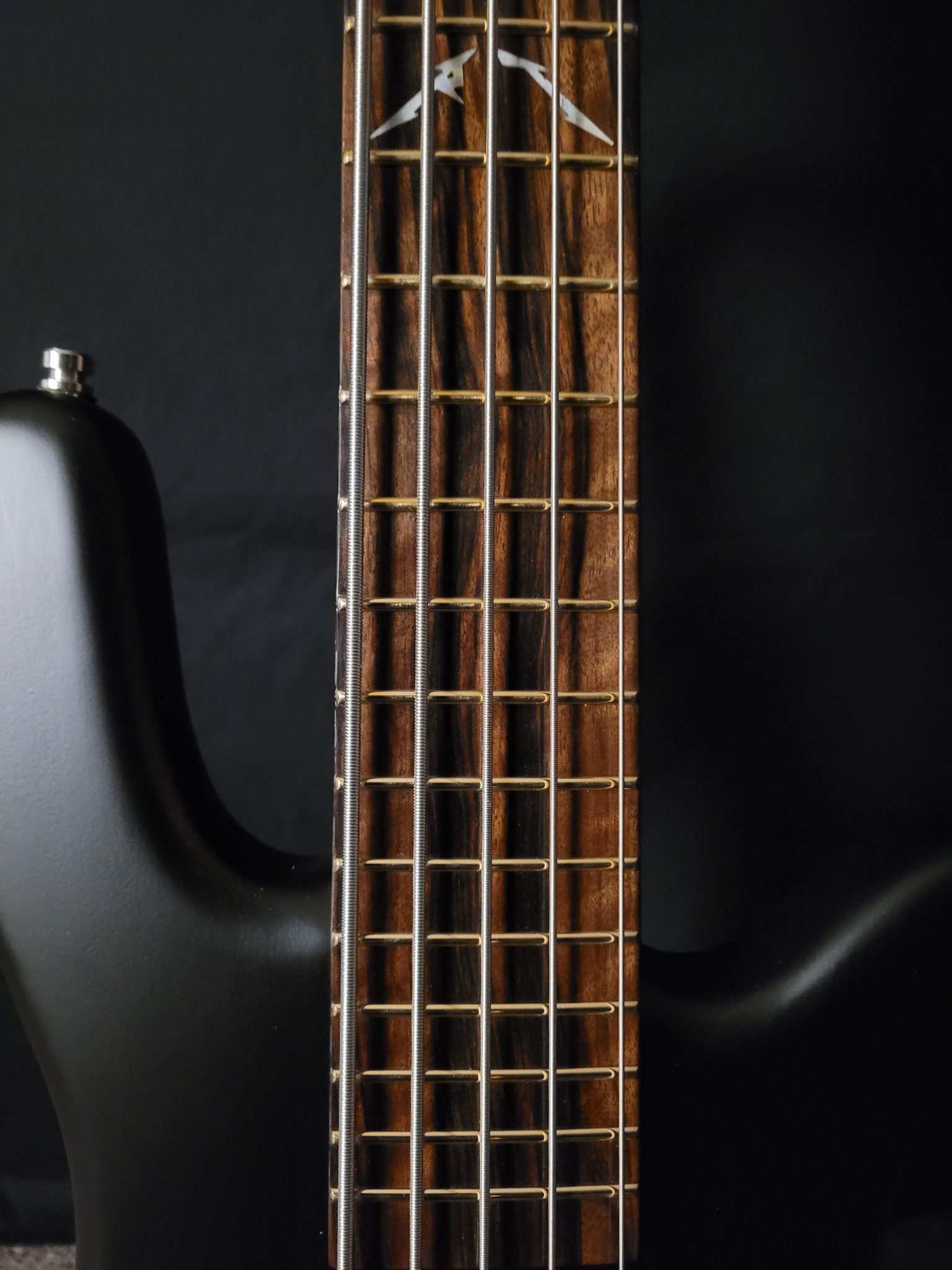 Niet-getaperde Bas Snaren String Lab Series Robert Trujillo Bas Snaren - RVS, 45-130 Set, Voor Krachtige Toon En Punch String Lab Robert Trujillo Snaren
