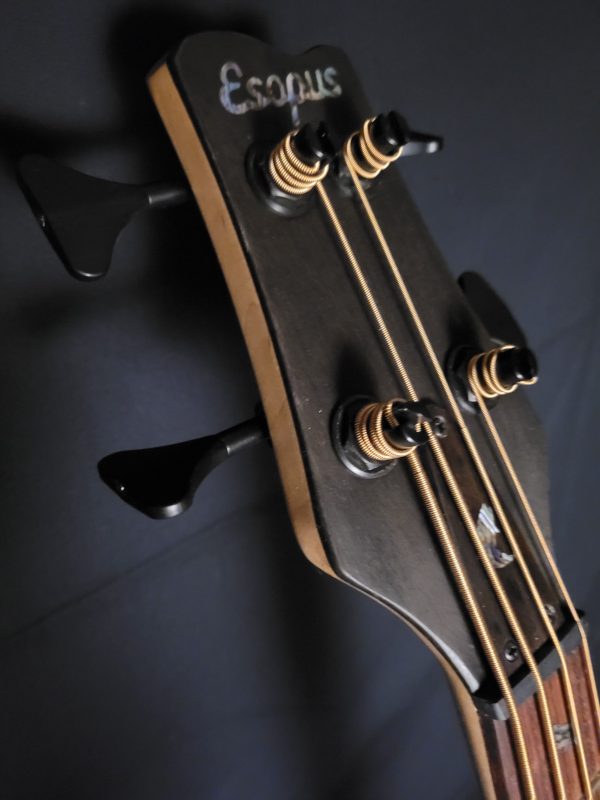 Esopus Tailwater Bass, Tobacco Sunburst<br><br>In Stock - Image 14