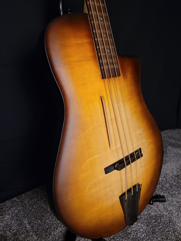 Esopus Tailwater Bass, Tobacco Sunburst<br><br>In Stock - Image 3