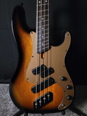 Dingwall SP1, Vintage Burst, 4-String<br><br>In Stock