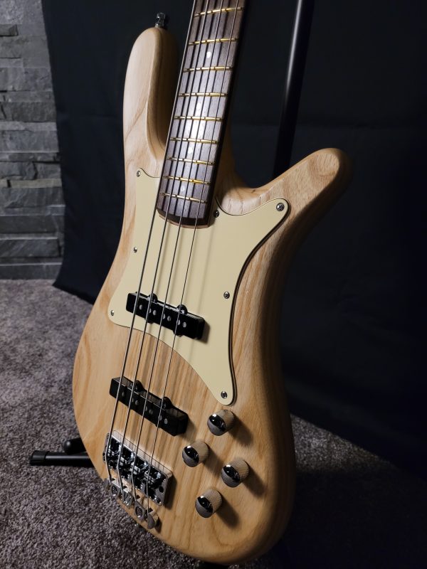 Warwick Teambuilt Pro Series Streamer CV, 4-String<br><br>In Stock - Image 2