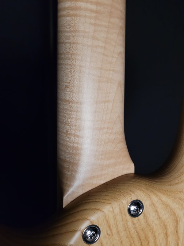 Warwick Teambuilt Pro Series Streamer CV, 4-String<br><br>In Stock - Image 5