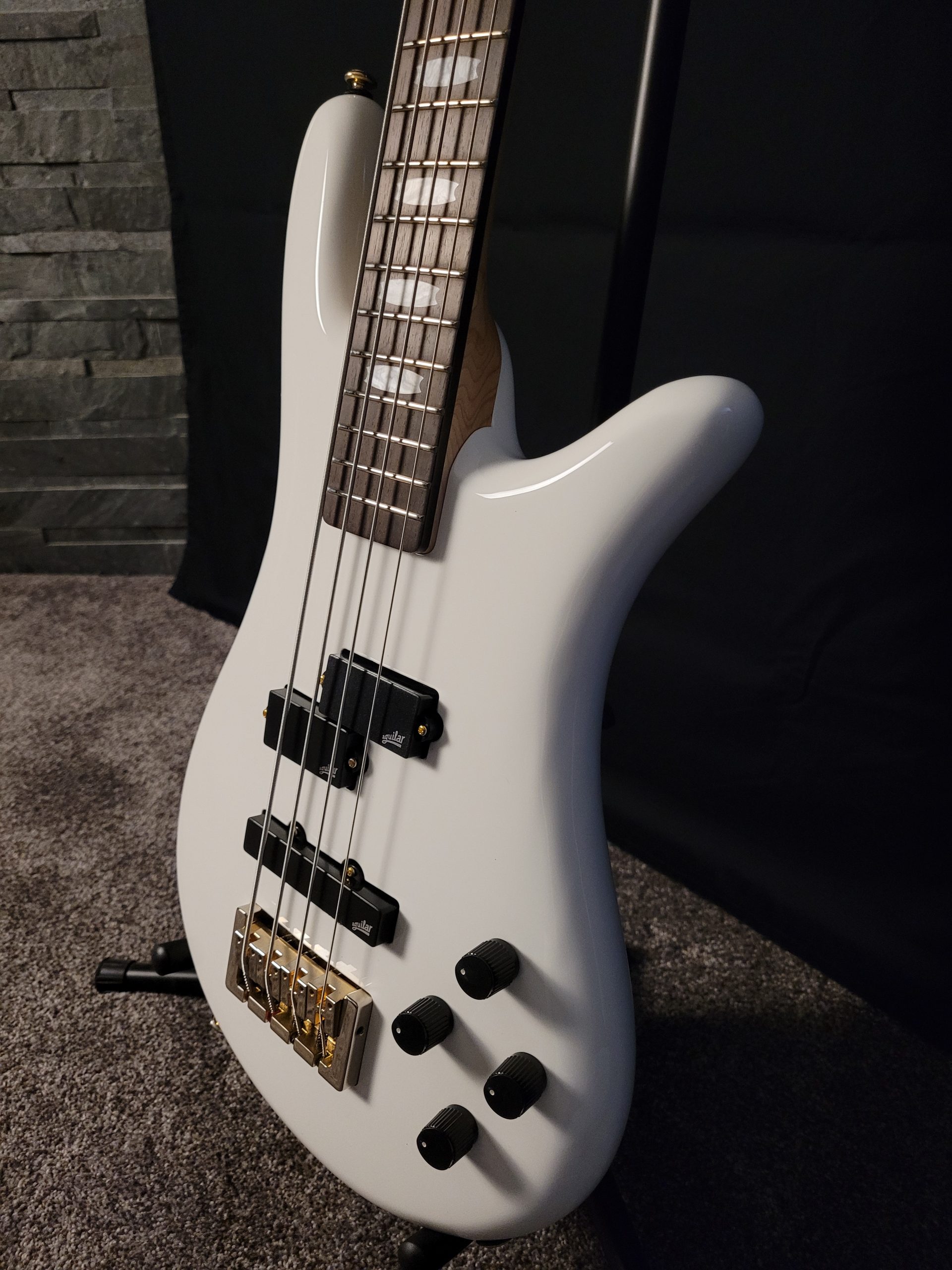 Spector Icon NS 2 Bolt-on, 4-String<br><br>In Stock - Image 2