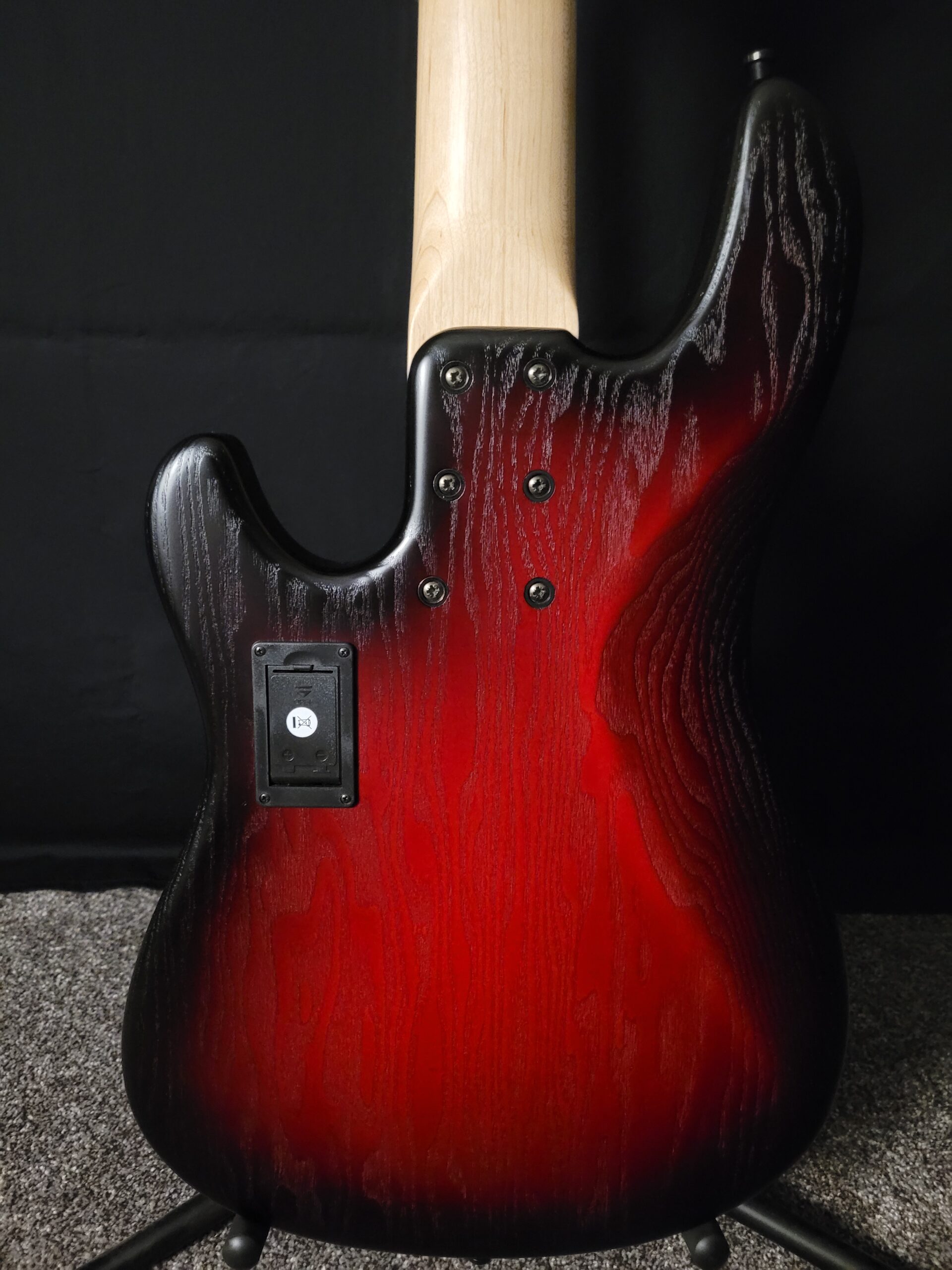 Sandberg California VM, 5-String Matte Redburst<br><br>In Stock - Image 6